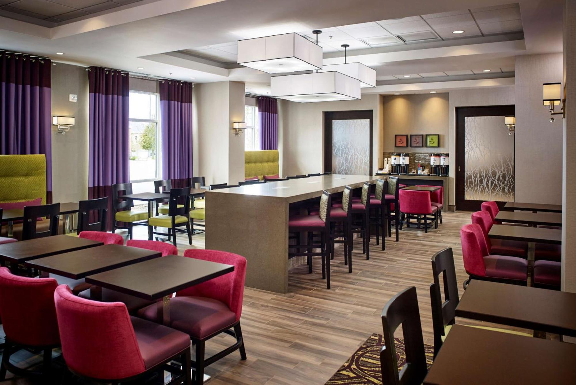 Hampton Inn By Hilton Timmins Exterior foto